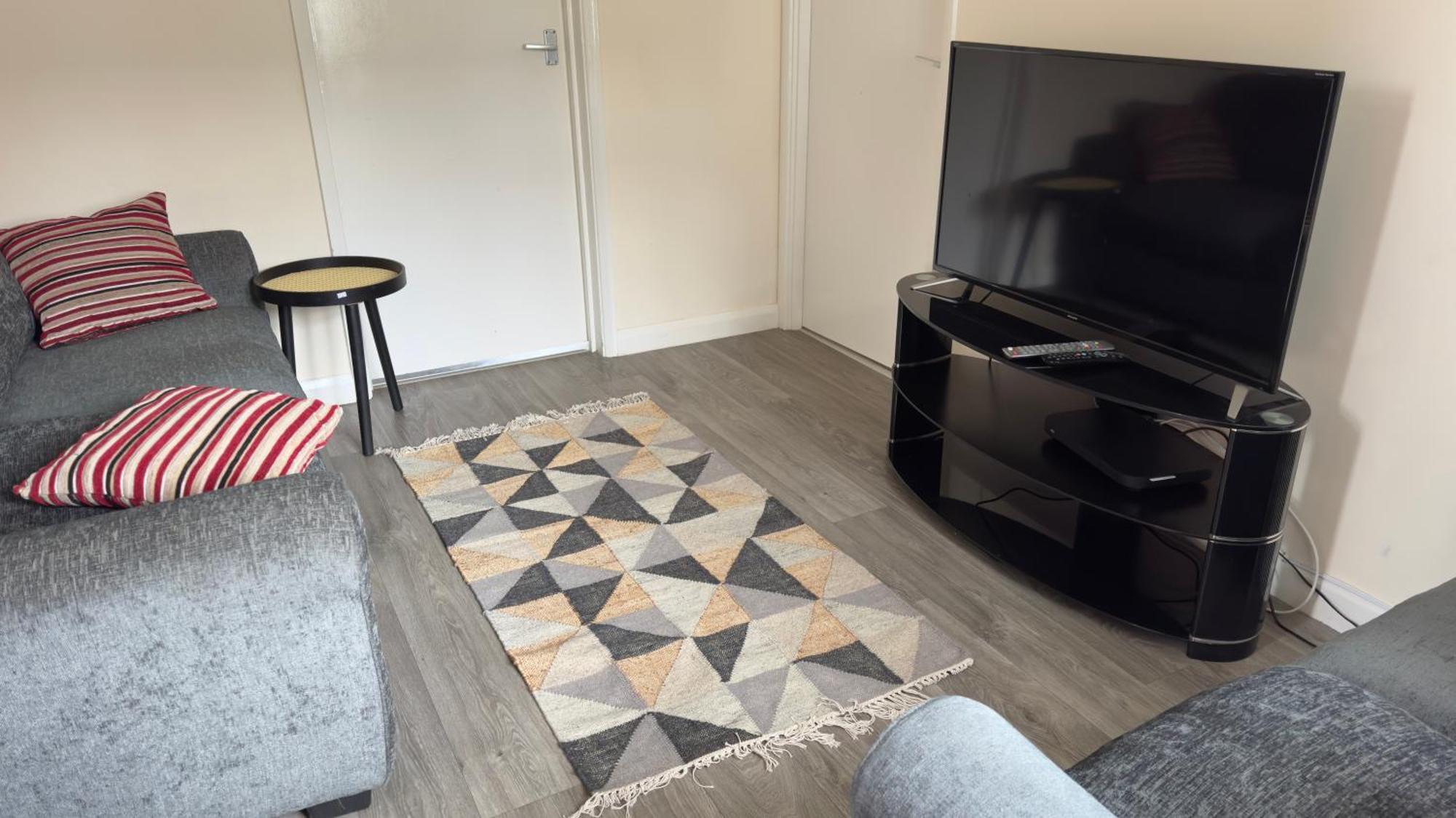 Contractor'S Haven- 4-Bedroom House With Free Parking, Super Fast Wifi, Fran Properties In Aylesbury, Pets Are Welcome! Aylesbury  Εξωτερικό φωτογραφία